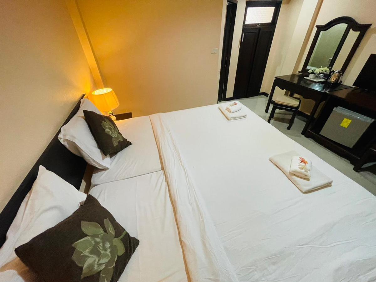 צ'יאנג מאי Na Thapae Chiangmai Hotel מראה חיצוני תמונה