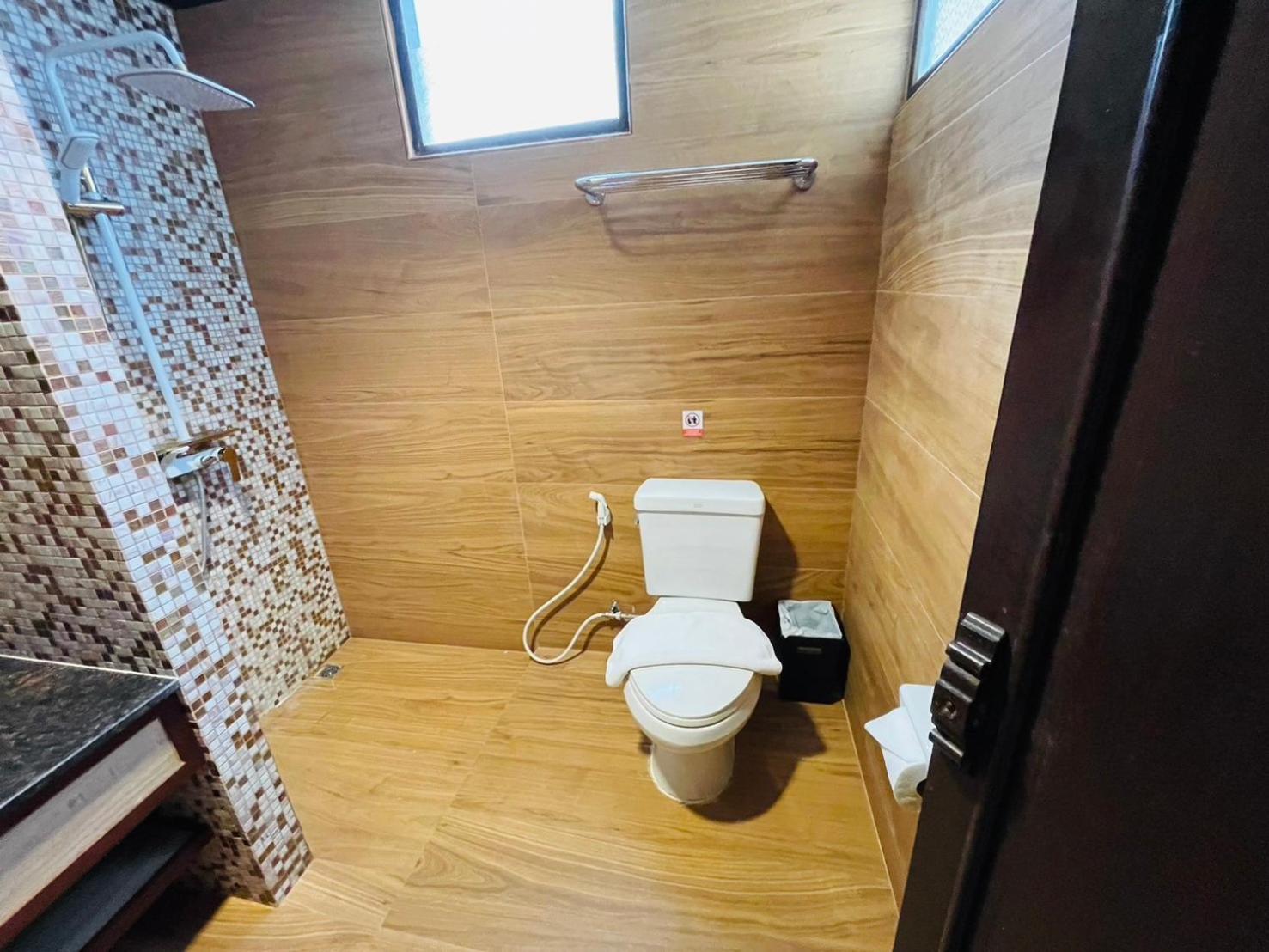 צ'יאנג מאי Na Thapae Chiangmai Hotel מראה חיצוני תמונה